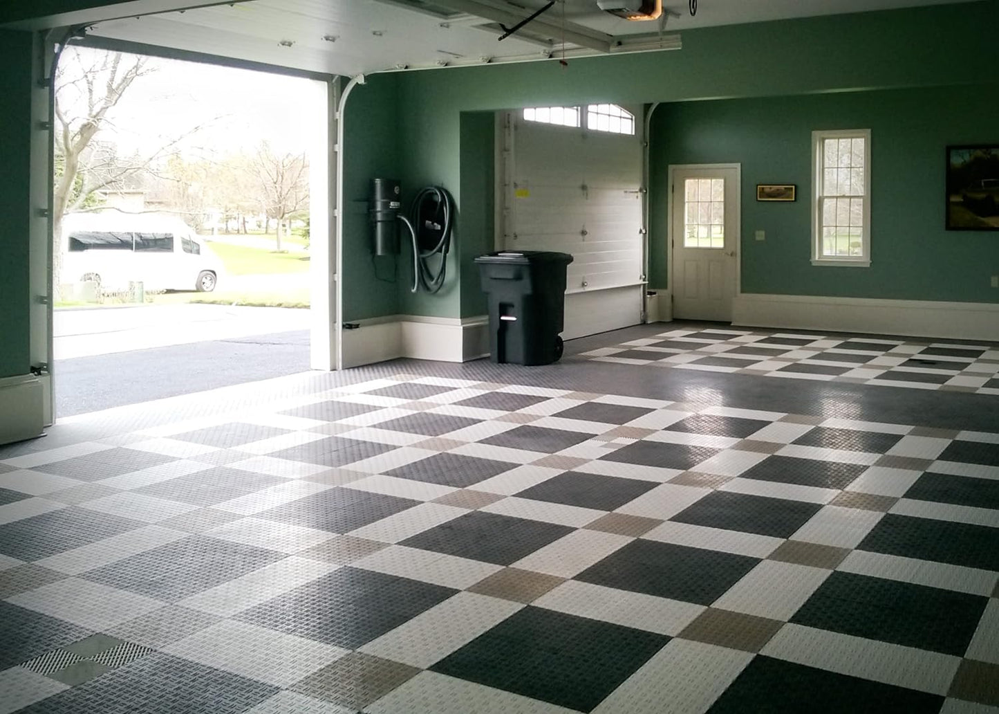 Big Floors GarageTrac Diamond, Interlocking Non-Slip Garage Flooring Tile, Durable, Modular, Heavy-Duty Copolymer, Easy Install (White, 48 Pack of 12 x 12" Tiles)