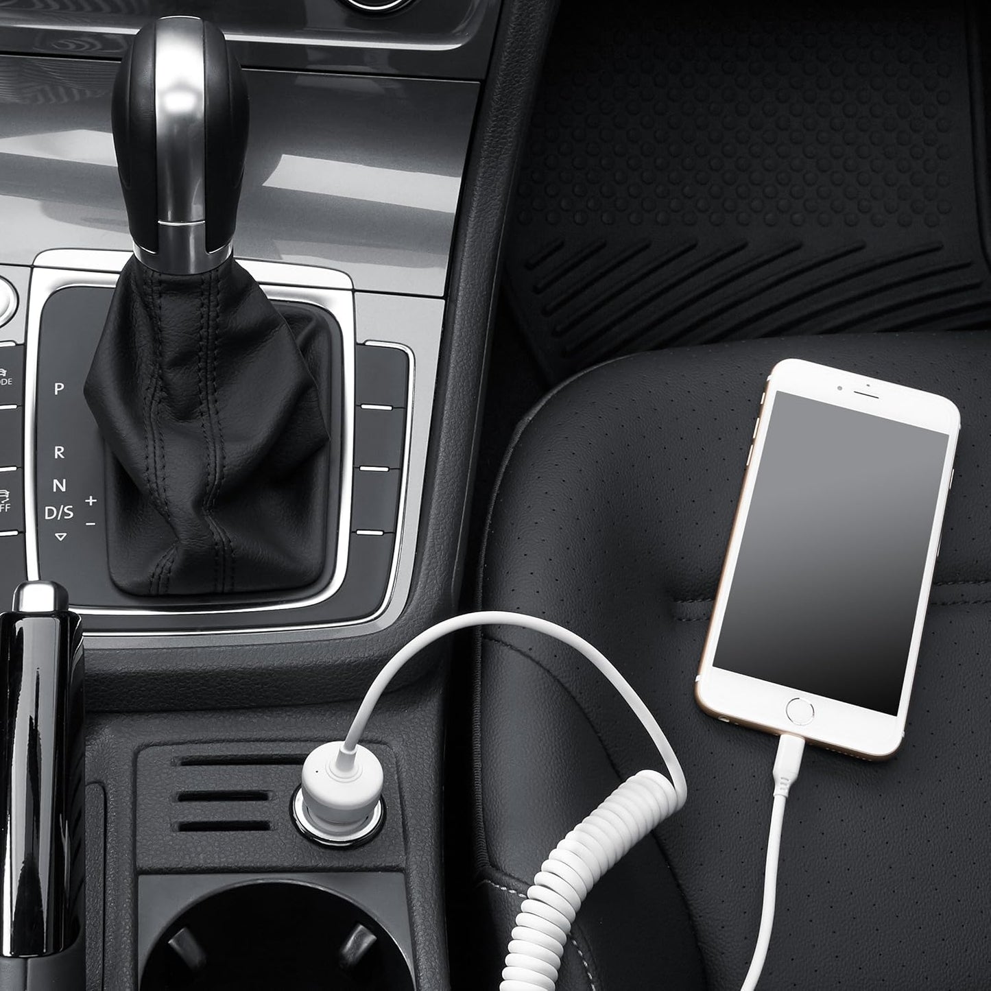 Amazon Basics 12W (5V, 2.4A) Fast Charging Car Charger with Coiled Lightning Cable for iPhone, iPad and Apple Devices, 1.5 ft - Black