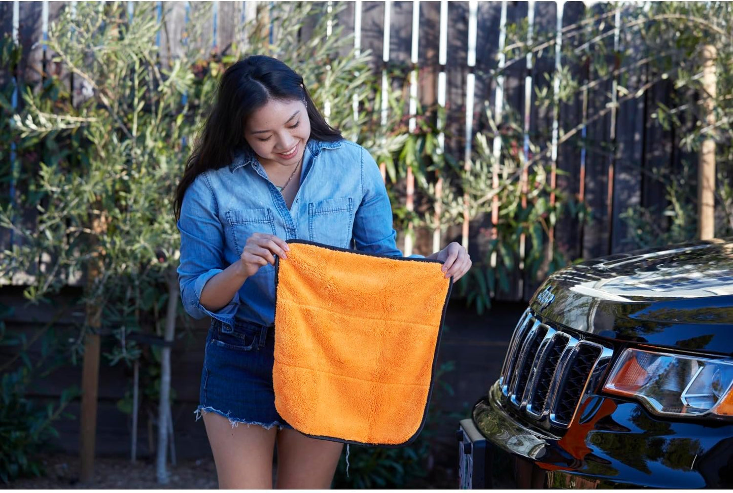 Armor All Car Buffing Towel, Microfiber Towel for Buffing and Shining Cars, Trucks and Motorcycles