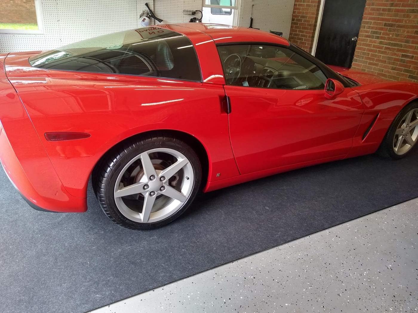 Garage Floor Mat，Absorbent Oil Mat—Floor Mat for Golf Carts,Motorcycles，Protect Garage and Shop Floor Surface，Absorbent Felt and Leak-Resistant Anti-Slip Backing，Reusable/Washable (7'6"x18'1")