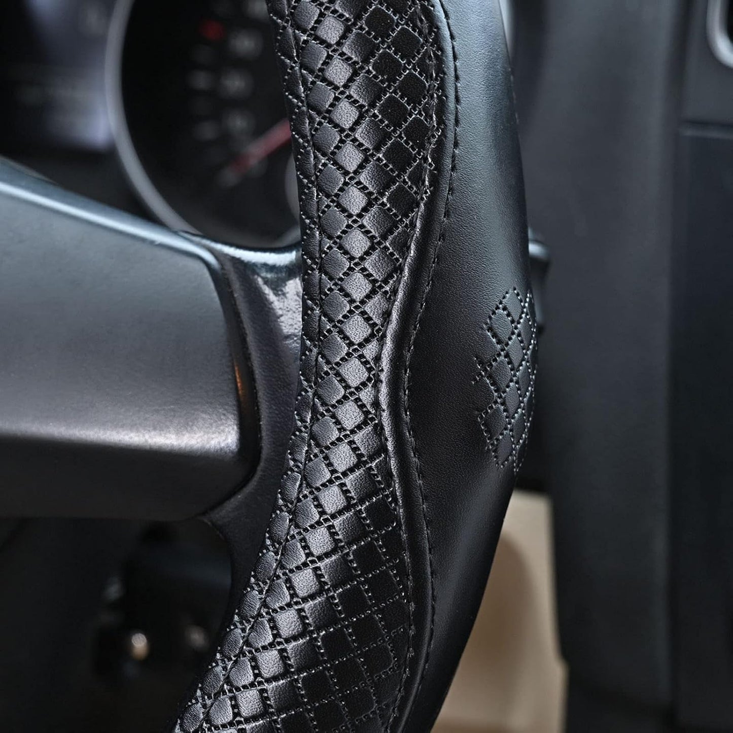 Haokay Heavy Duty Pure Cowhide Steering Wheel Cover, Black Genuine Leather Steering Wheel Cover Men Women Universal 14.5 to 15 Inch