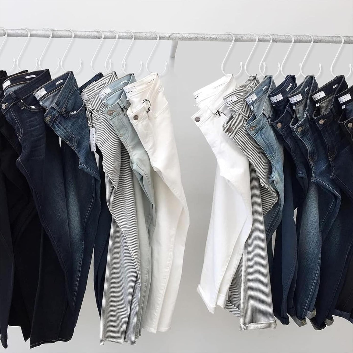 Nisoger 24 Pack 4 inch Vinyl Coated S Hooks with Rubber Stopper Non Slip Heavy Duty S Hook, Steel Metal White Rubber Coated Closet S Hooks for Hanging Jeans Plants Jewelry Pot Pan Cups Towels