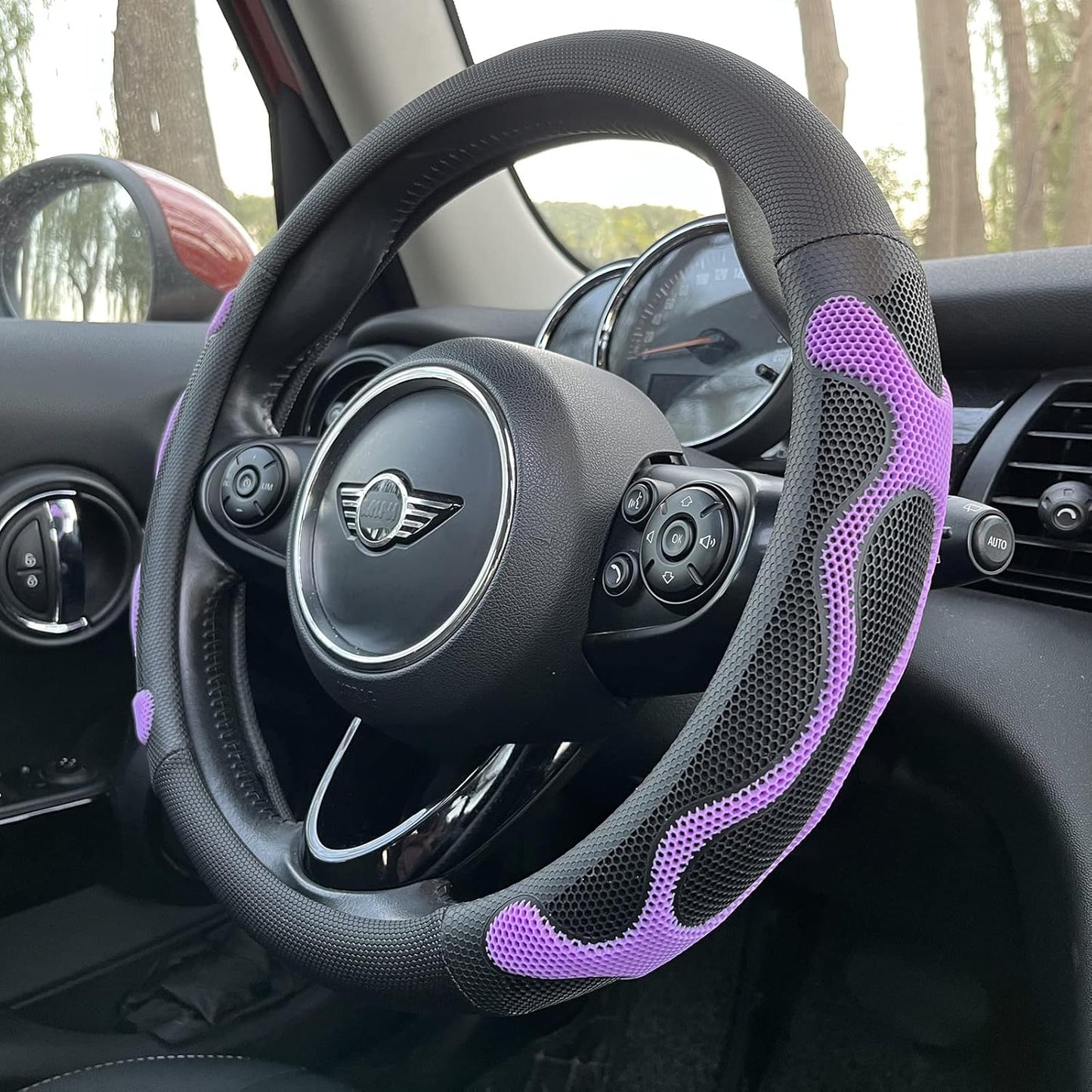 PINCTROT Comfy Grip Steering Wheel Cover, Anti-Slip Design, Universal 14.5-15 Inch(Silicone Purple)