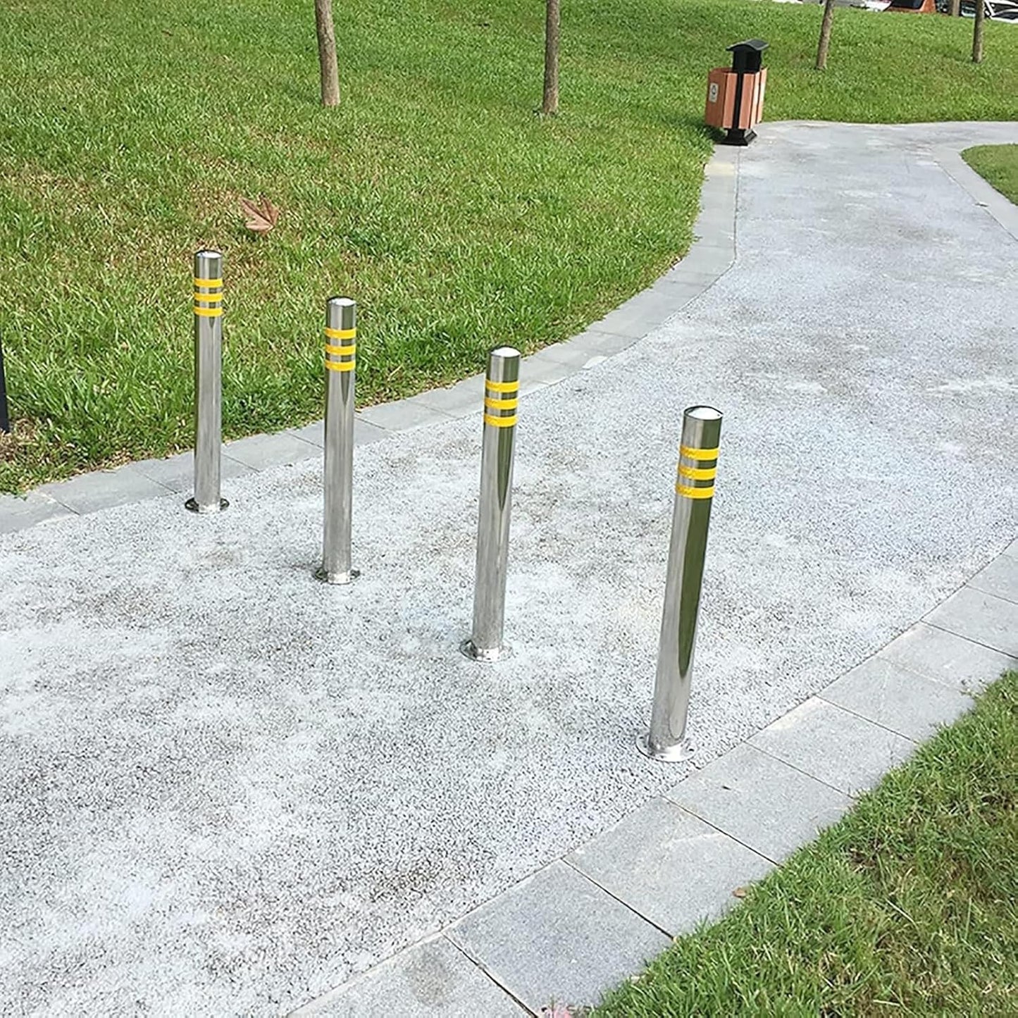 Stainless Steel Parking Bollards for Driveway, Industrial Safety Bollards Reflective Channelizer Post, Parking Barrier, Sturdy and Durable, Easy to Install, for Crowd Control(Silver (1pcs),8.9*75cm/3.